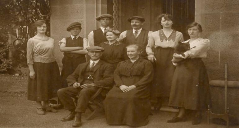 Group of Edwardian servants